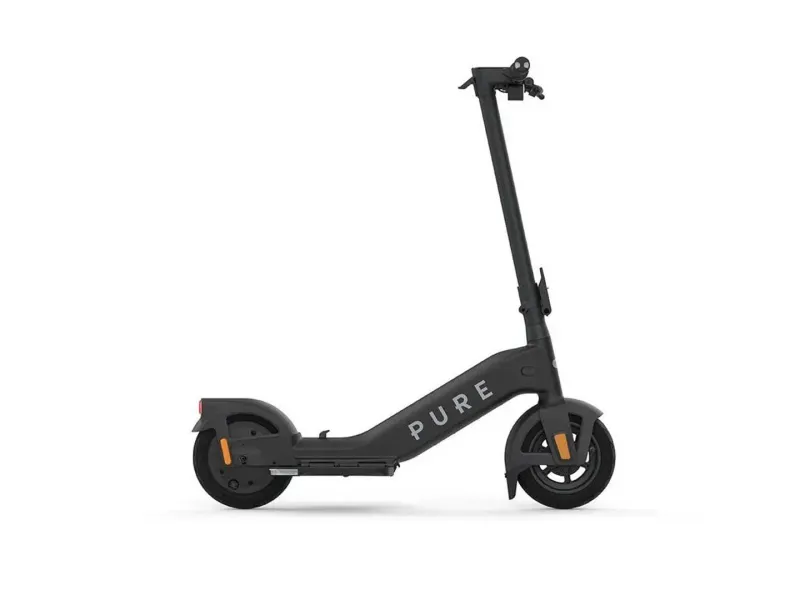 Pure Advance sähköpotkulauta, musta